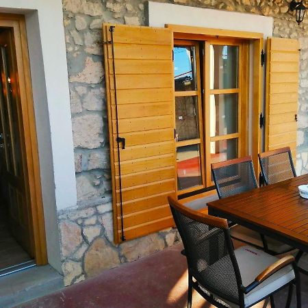 Apartments Dalmatian Stone House Turanj Extérieur photo