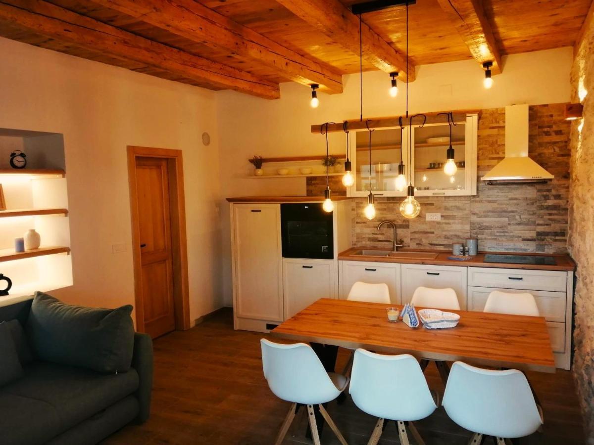 Apartments Dalmatian Stone House Turanj Extérieur photo